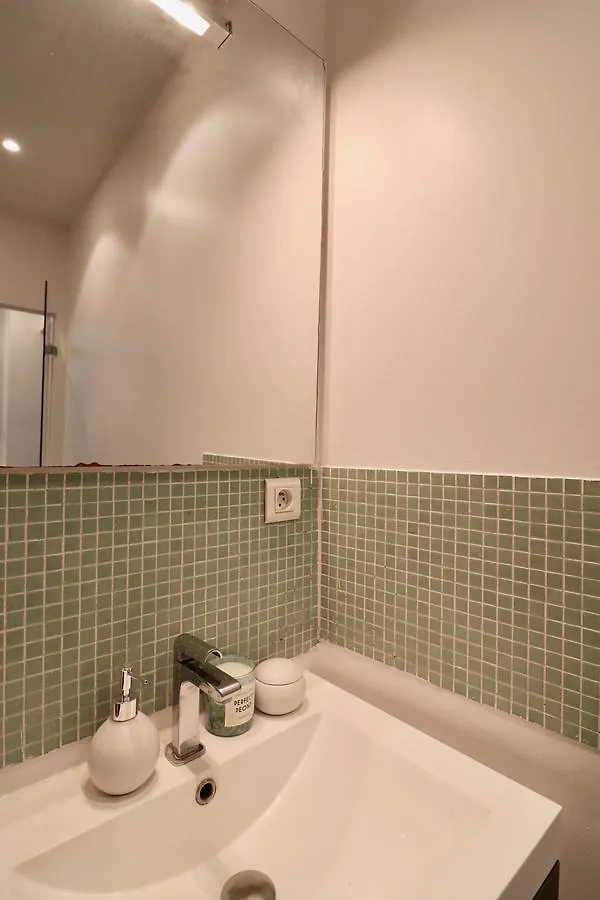 Apartment Paris-pere Lachaise *