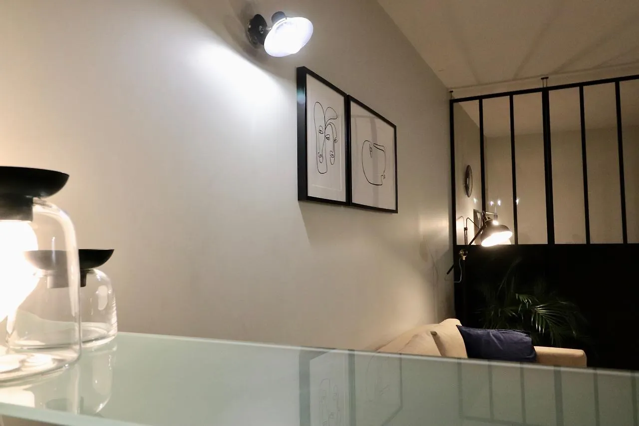 Apartament Paris-pere Lachaise Paryż